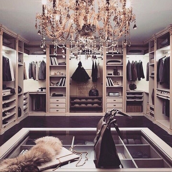 Be-you-tiful ✨ - Picture 1 of 2